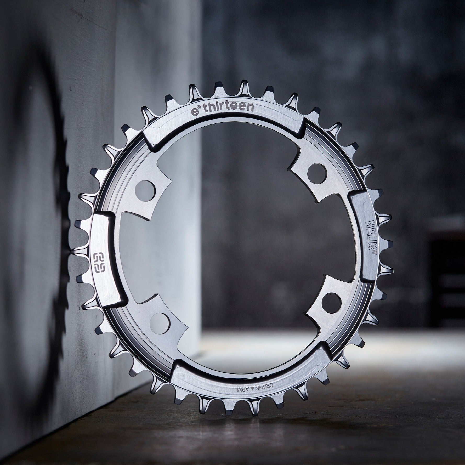 Ultralight Gravel Chainrings, Cross-Compatible Design