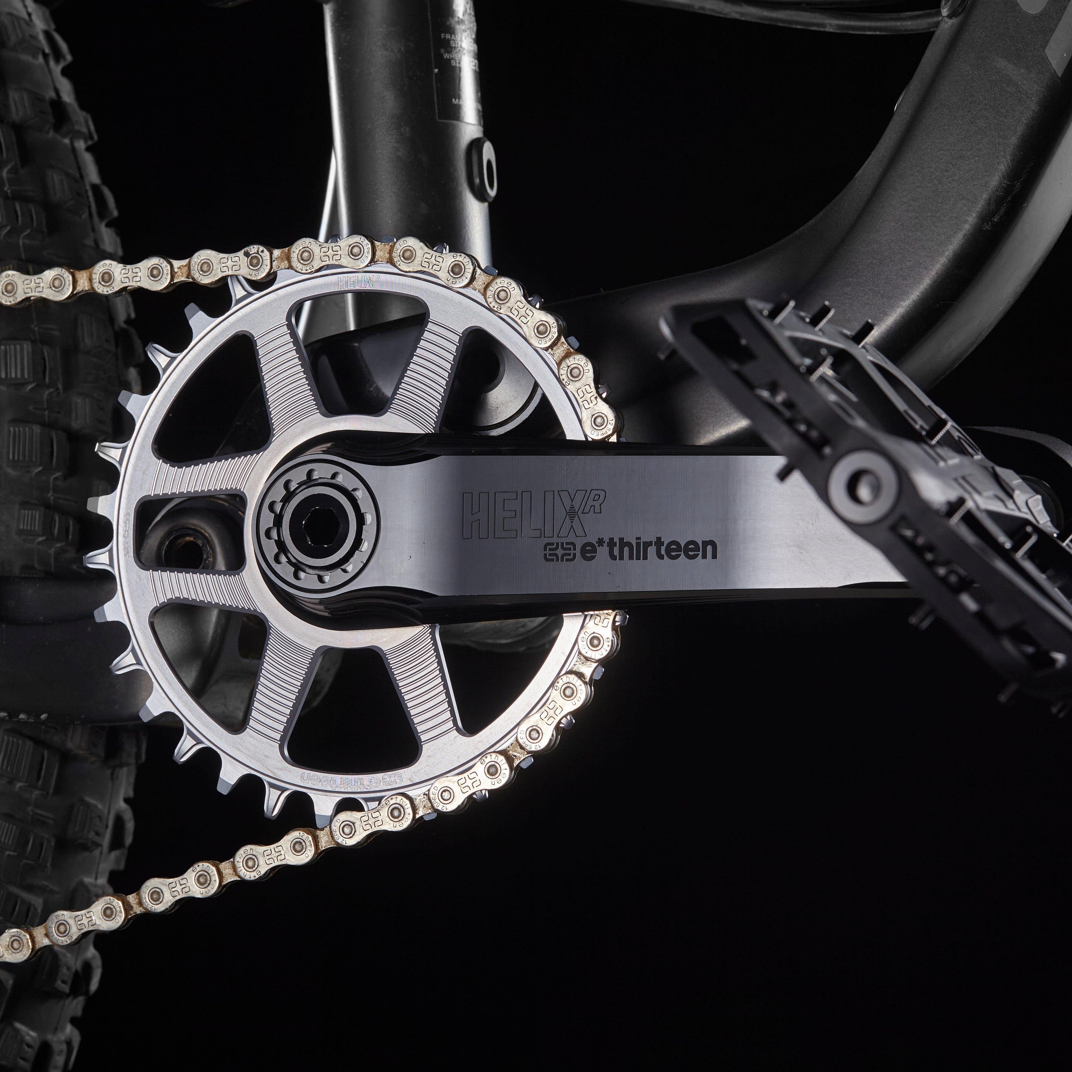 Drivetrain Components for MTB, E-MTB, and Gravel Bikes