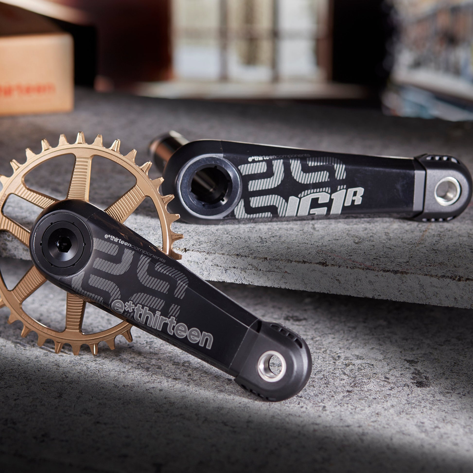 LG1 Race Carbon Downhill Cranks