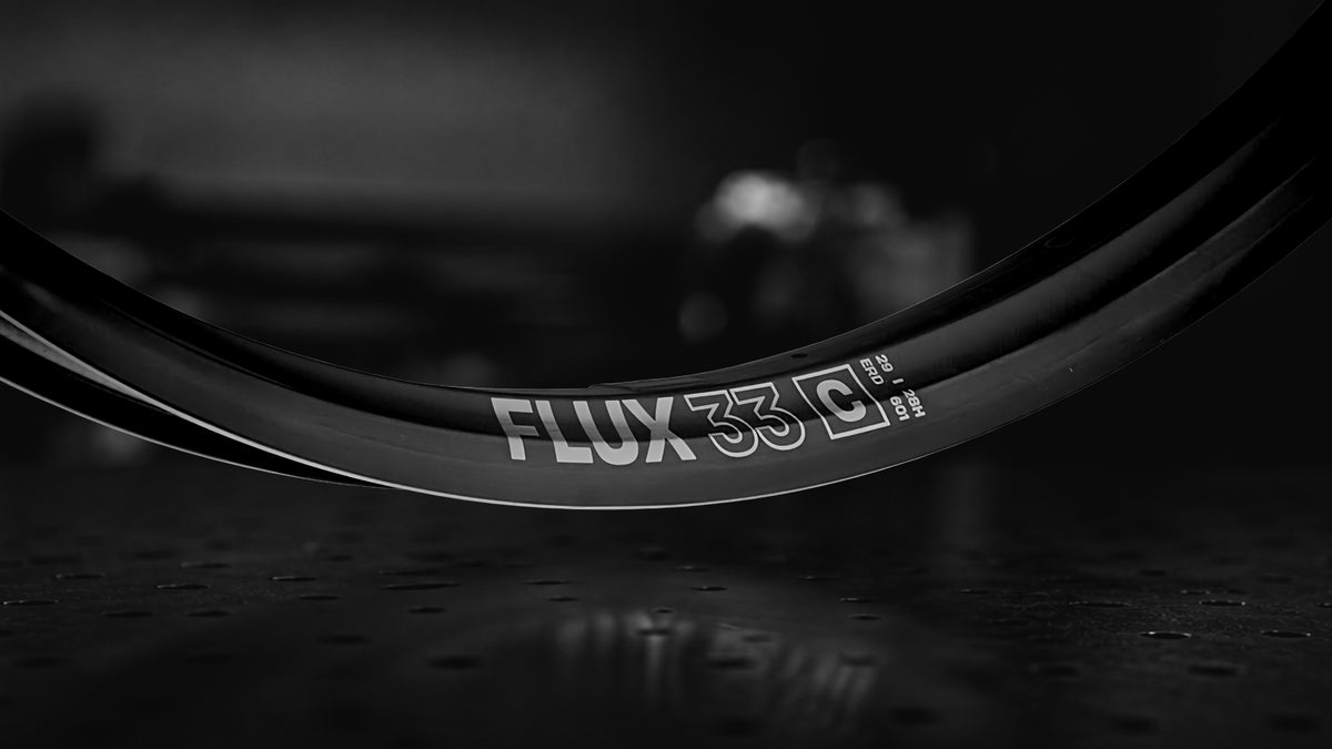 Flux 33 Trail carbon rim