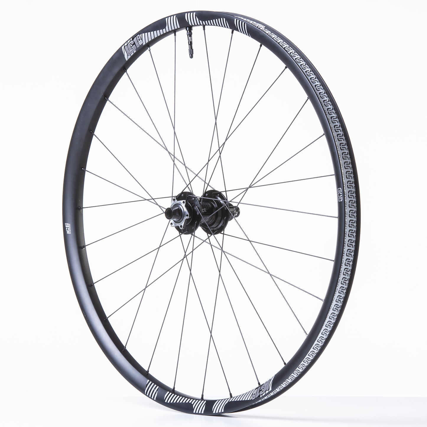 LG1 Race Carbon Enduro Wheels e*thirteen